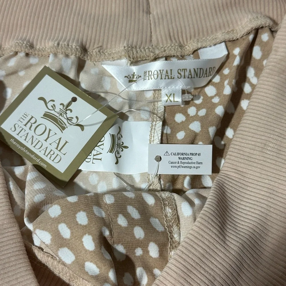 The Royal Standard Fawn Slumber Shorts size XLarge NWT